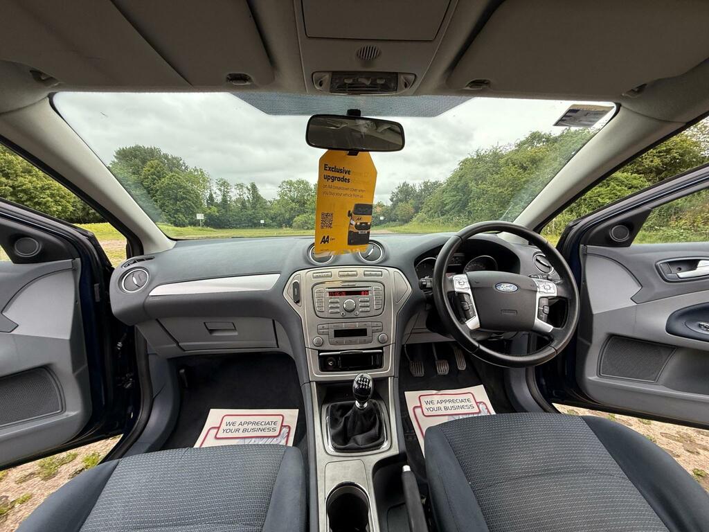 Ford Mondeo Titanium X #28