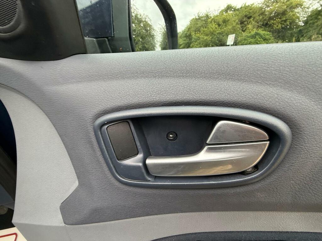 Ford Mondeo Titanium X #34