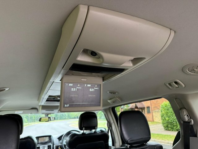 Chrysler Grand Voyager  Black #31