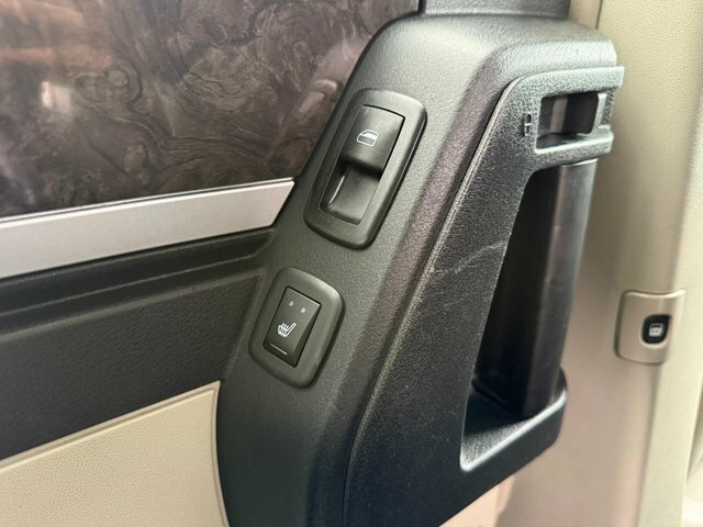 Chrysler Grand Voyager  Black #18