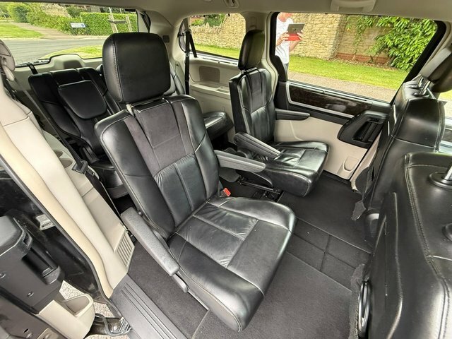 Chrysler Grand Voyager  Black #17