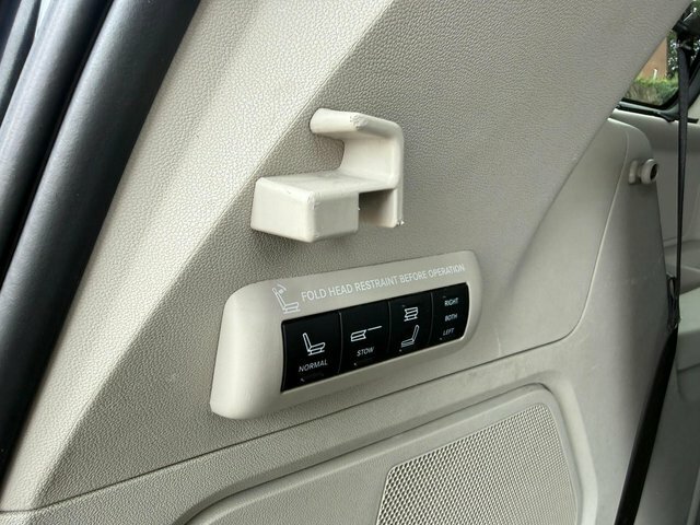 Chrysler Grand Voyager  Black #20