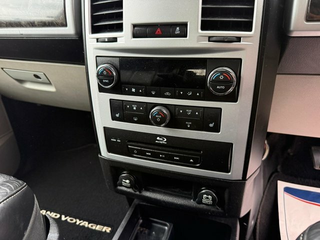 Chrysler Grand Voyager  Black #19