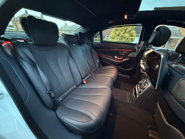 Mercedes-Benz S Class Saloon Black #14