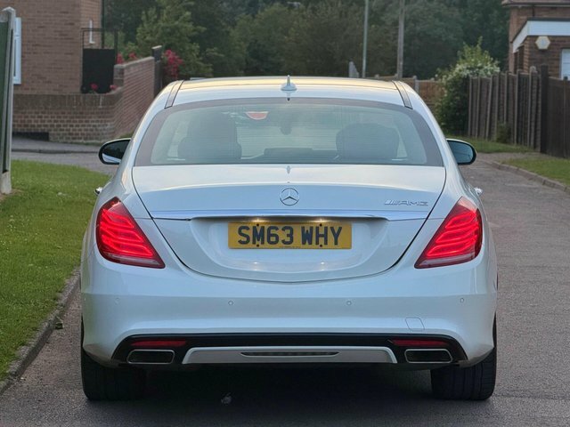 Mercedes-Benz S Class Saloon Black #4