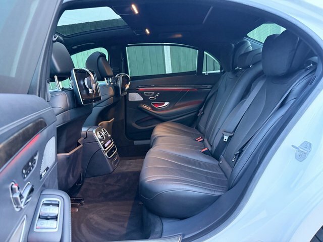 Mercedes-Benz S Class Saloon Black #11