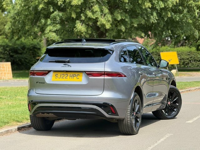 Jaguar F-Pace 2.0 D200 Mhev R-dynamic Black Awd Euro 6 Ss SJ22HPC Grey #4