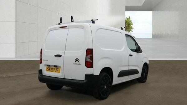 Citroen Berlingo 2022 1.5 Bluehdi 1000 Enterprise M Pro Swb Euro 6 SM71YJF White #3