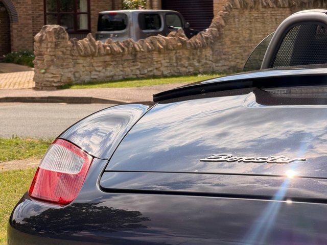 Porsche Boxster 2.7 Sport Edition Convertible Red #29