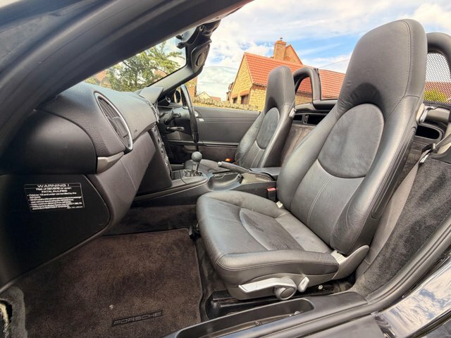 Porsche Boxster 2.7 Sport Edition Convertible Red #22
