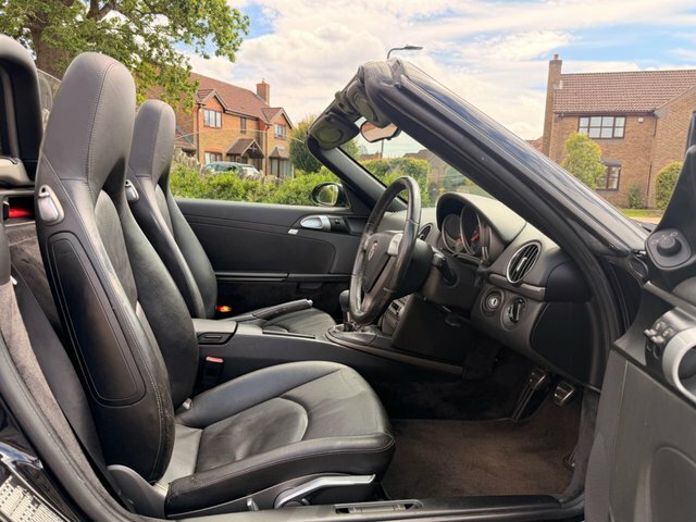 Porsche Boxster 2.7 Sport Edition Convertible Red #19