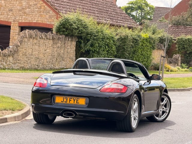 Porsche Boxster 2.7 Sport Edition Convertible Red #7