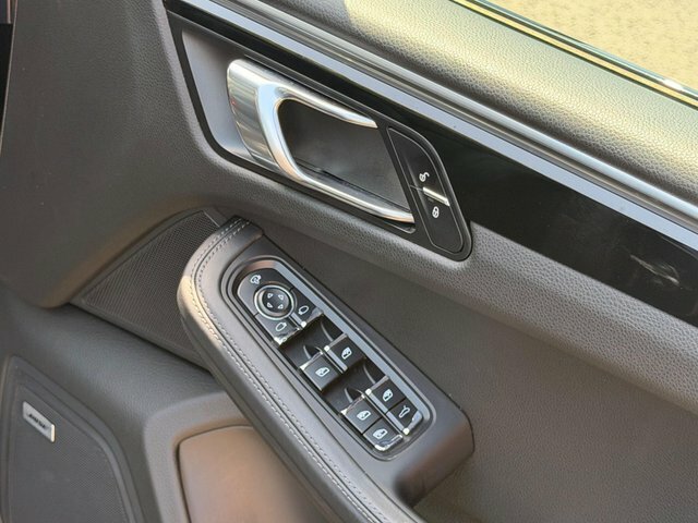 Porsche Macan V6 Turbo Pdk Euro 6 Grey #36
