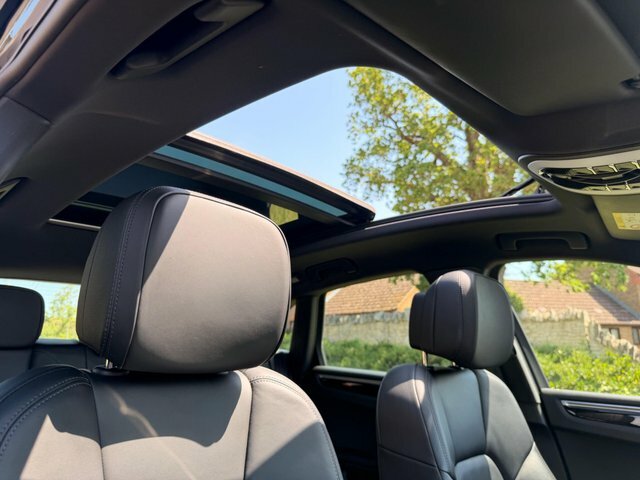 Porsche Macan V6 Turbo Pdk Euro 6 Grey #43
