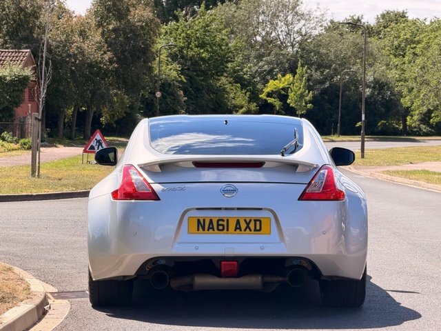 Nissan 370Z 3.7 V6 Gt Semi Silver #8