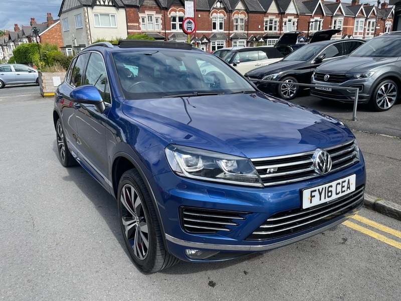 Volkswagen Touareg V6 R-line Tdi Bluemotion Blue #2