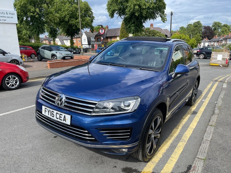 Volkswagen Touareg 2016 16 3.0 White #17