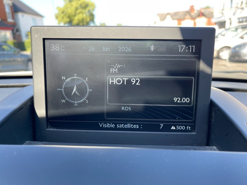 Peugeot 3008 Blue Hdi Ss Active Silver #37