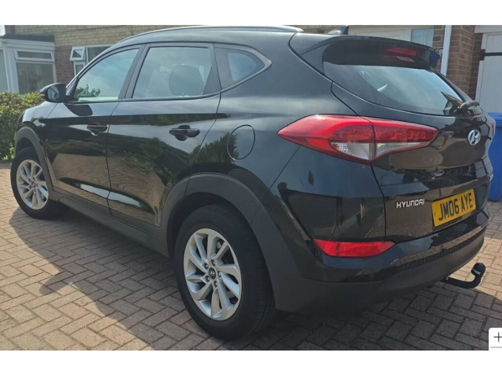 Hyundai Tucson Gdi Blue Drive Se Nav EY18VFR Black #4