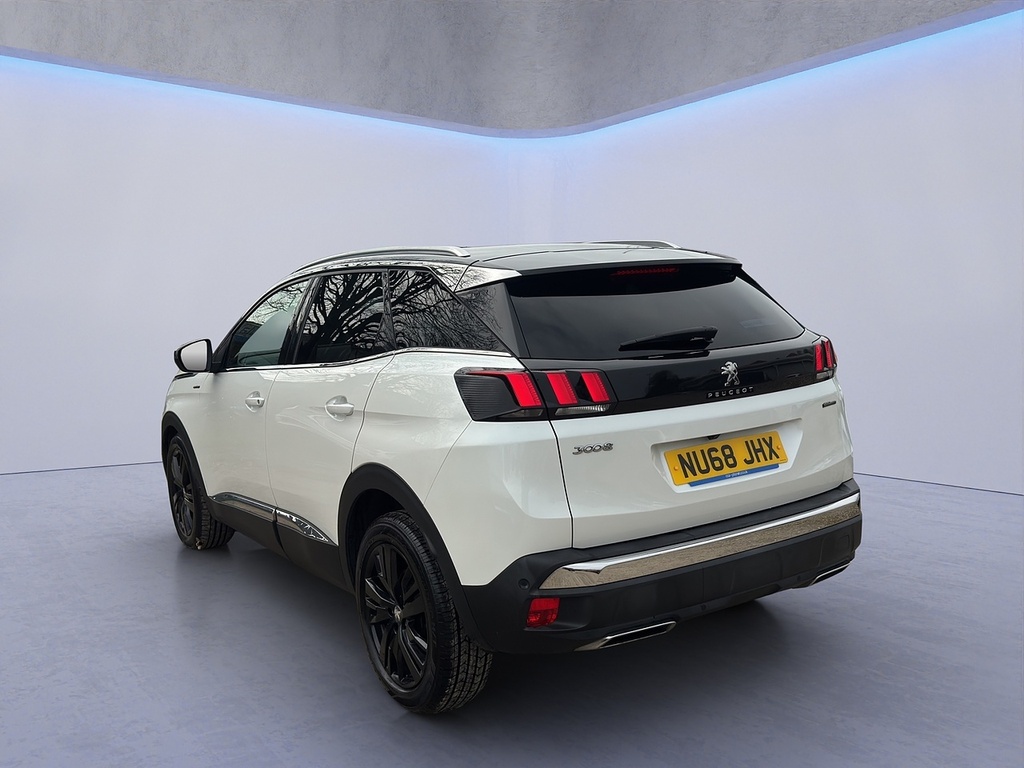 Peugeot 3008 Bluehdi Gt Line White #4