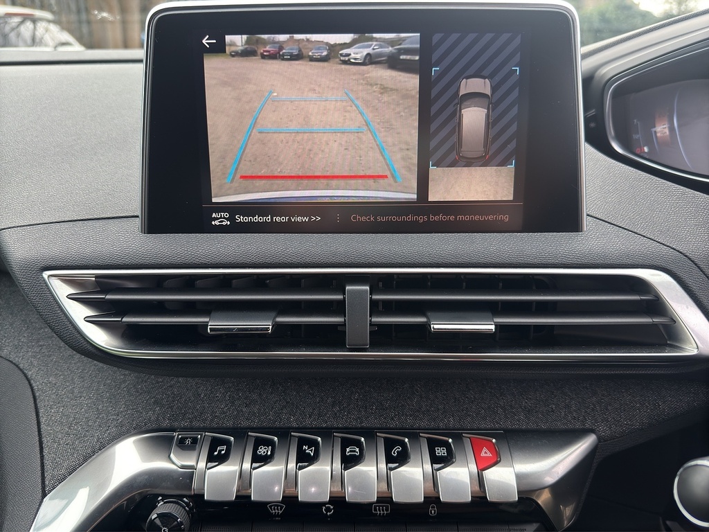 Peugeot 3008 1.2 Puretech Allure Eat6 Grey #18