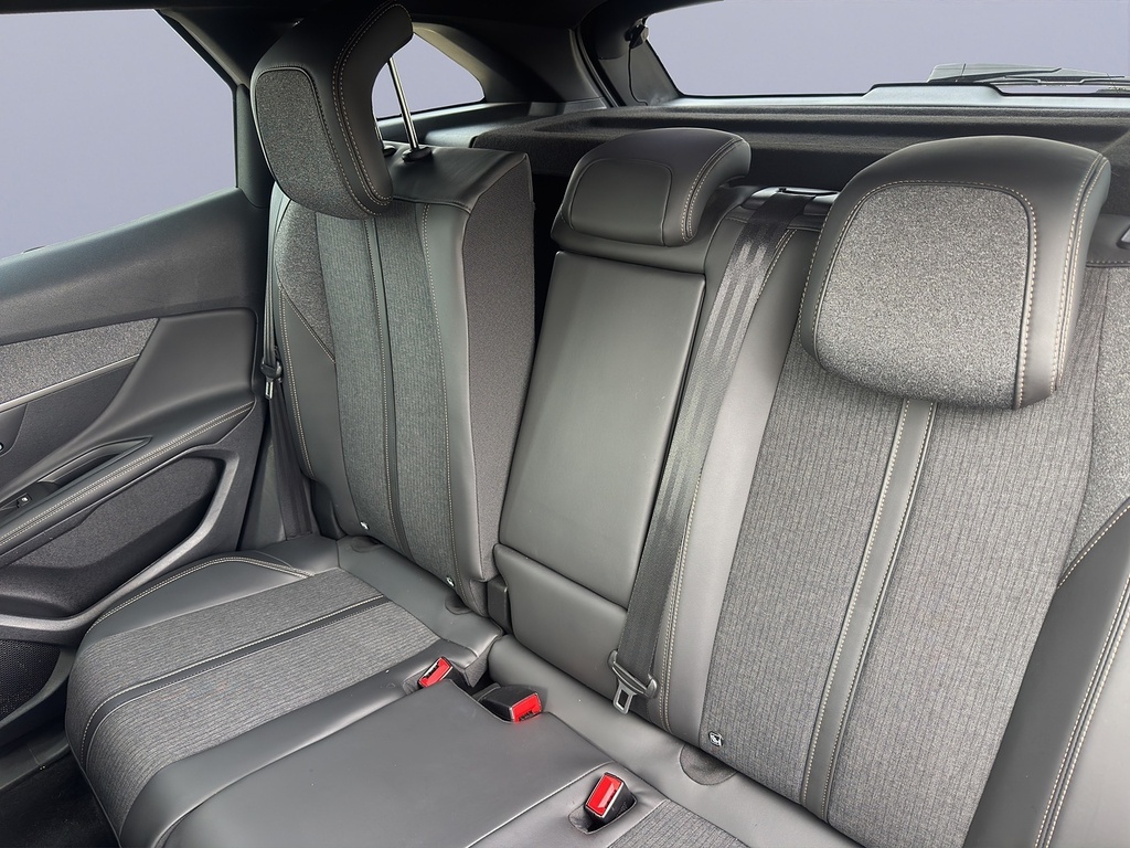 Peugeot 3008 1.2 Puretech Allure Eat6 Grey #26