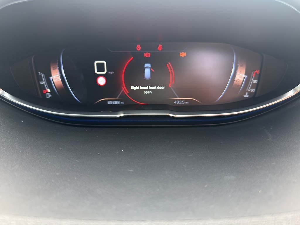 Peugeot 3008 1.2 Puretech Allure Eat6 Grey #11