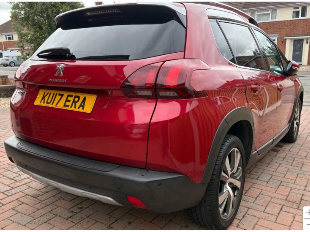 Peugeot 2008 Active Black #3