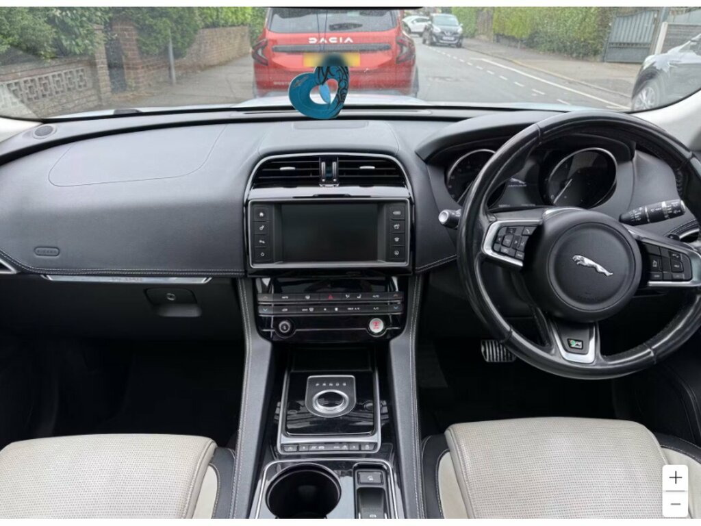 Jaguar F-Pace Jaguar 3.0D V6 S Awd Estate Red #3