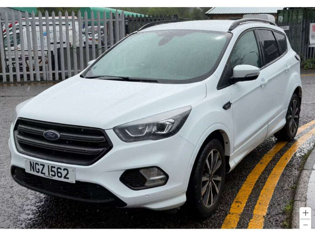 Ford Kuga Tdci St-line NGZ1562 White