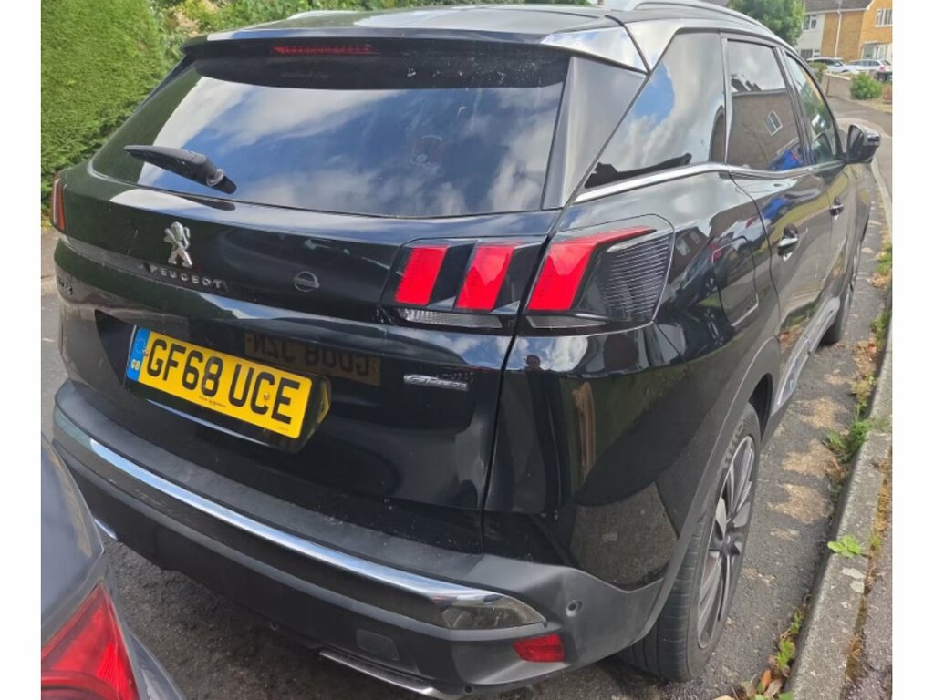 Peugeot 3008 Bluehdi Gt Line Premium Black #3