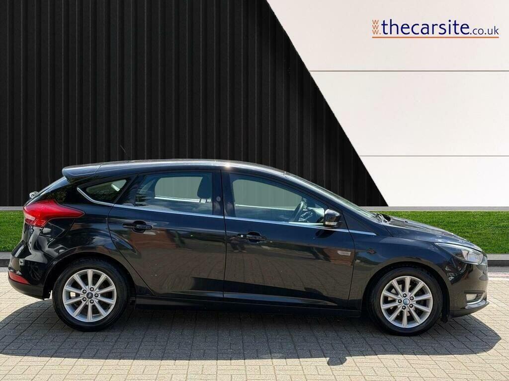 Ford Focus Hatchback 1.6 Tdci Titanium Euro 5 Ss 2015 SL15USM Black #5