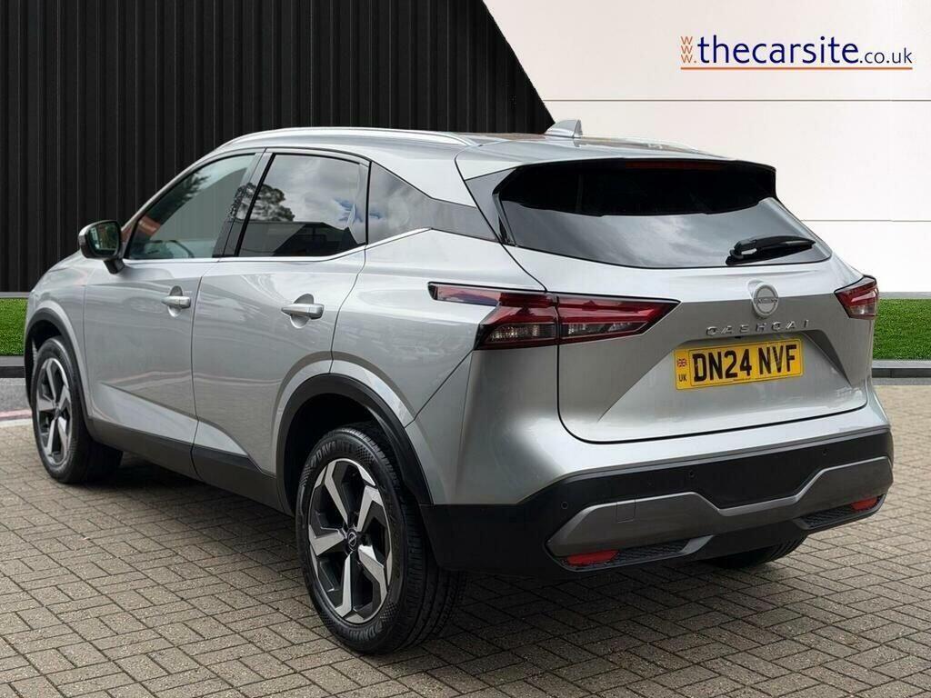 Nissan Qashqai Suv 1.3 Dig-t Mhev N-connecta Xtron Euro 6 Ss 5 DN24NVF Silver #2