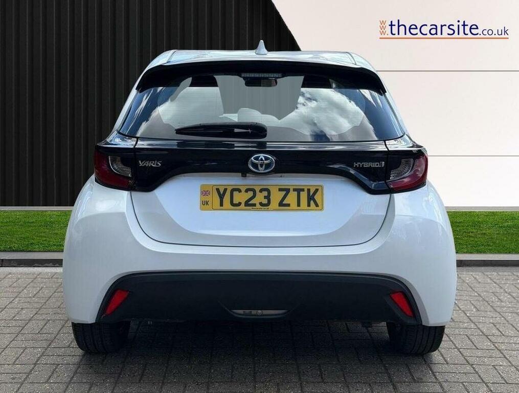 Toyota Yaris Excel Red #29