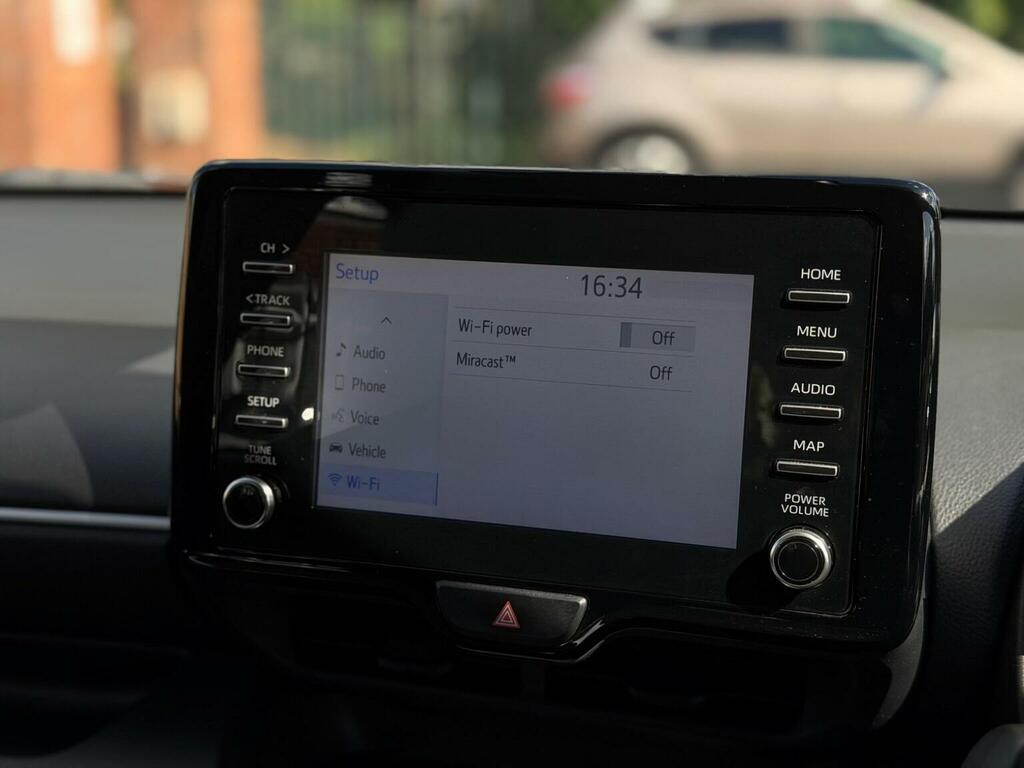 Toyota Yaris Excel Red #16