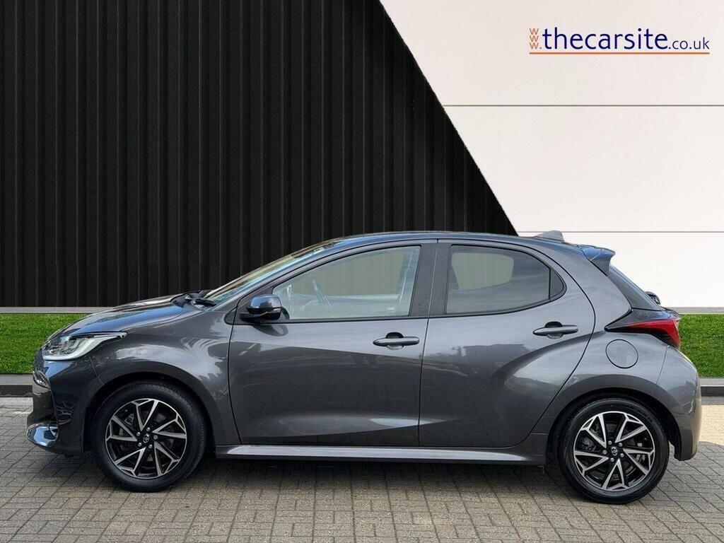 Toyota Yaris 1.5 Vvt-h Design E-cvt Euro 6 Ss Grey #3