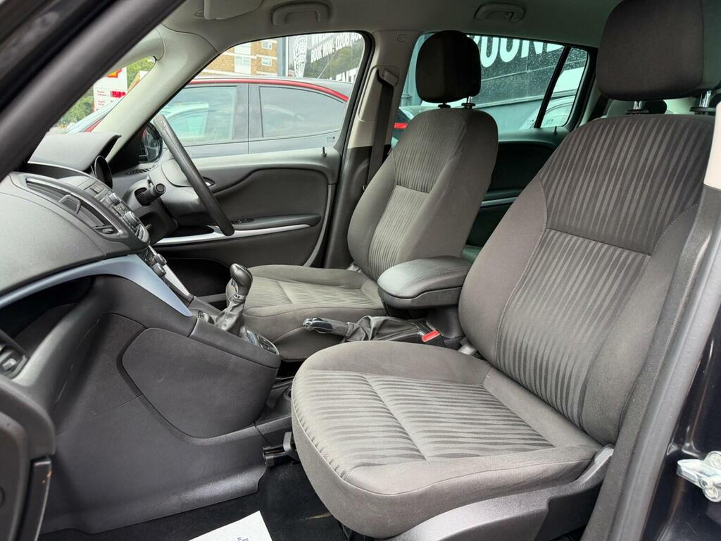 Vauxhall Zafira Tourer Tech Line Red #49
