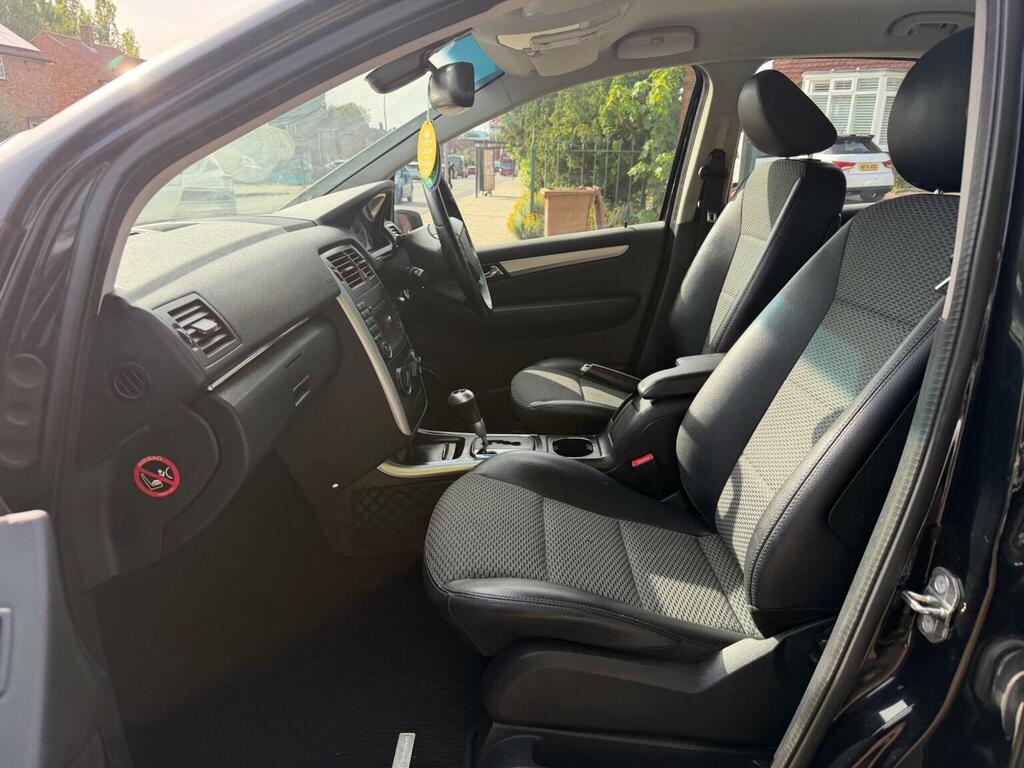 Mercedes-Benz B Class B180 Se Cvt Grey #47