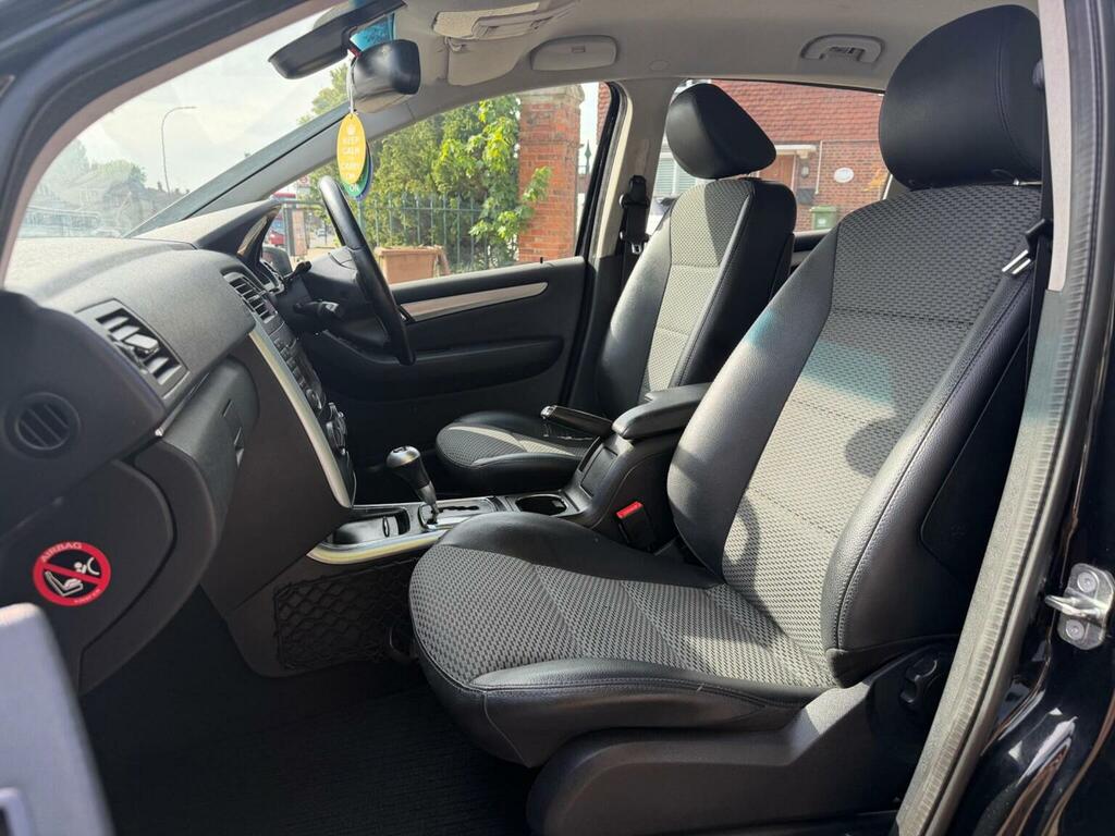 Mercedes-Benz B Class B180 Se Cvt Grey #23