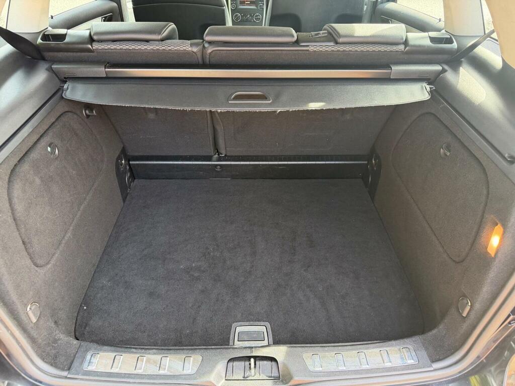 Mercedes-Benz B Class B180 Se Cvt Grey #45