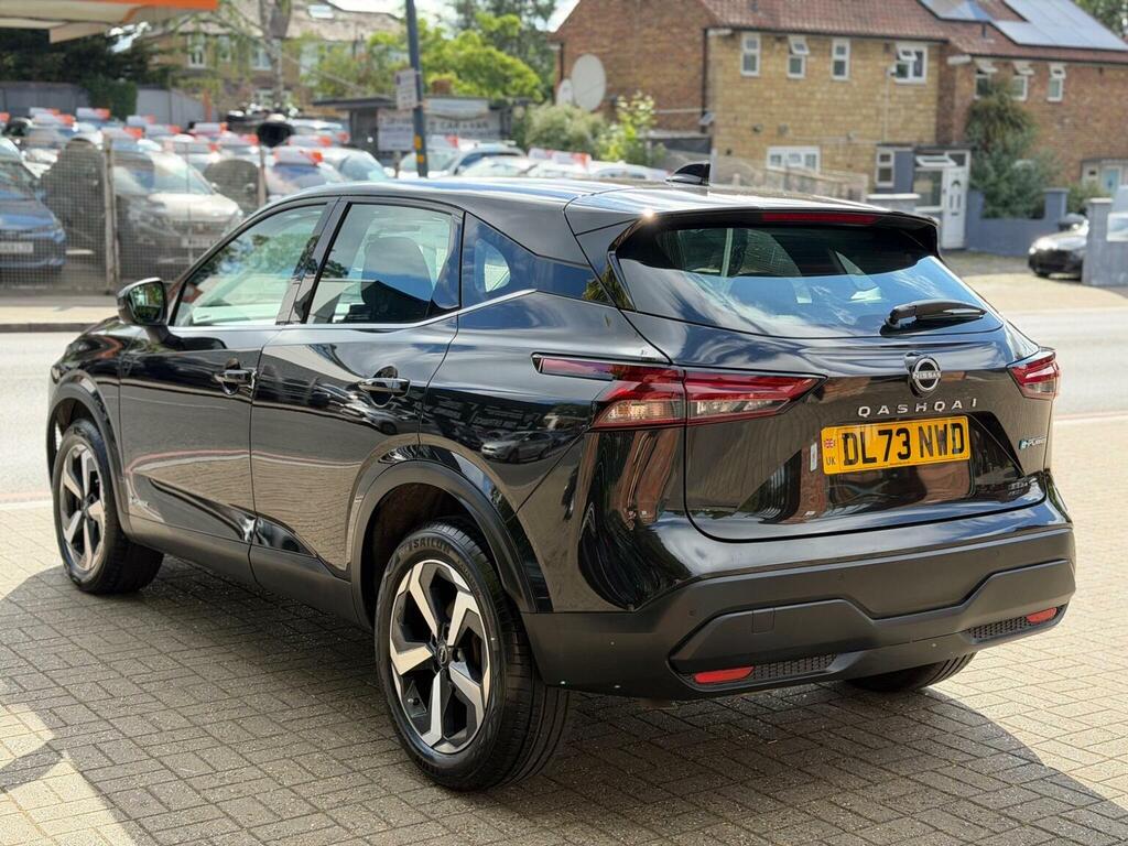 Nissan Qashqai 1.5 H E-power Acenta Premium Euro 6 Ss Black #4