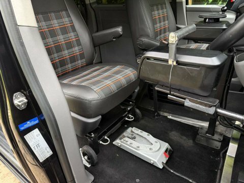 Volkswagen Transporter Mpv Black #12