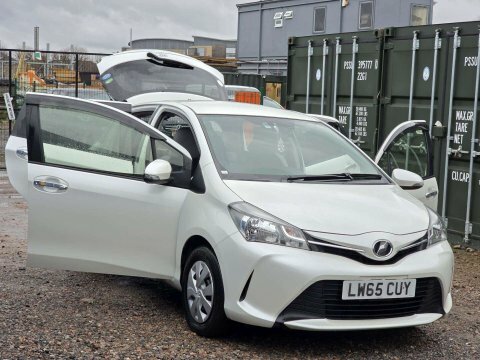 Toyota Yaris 1.33 Dual Vvt-i LW65CUY White #5