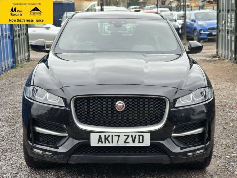 Jaguar F-Pace 2.0 D180 R-sport AK17ZVD Black #2