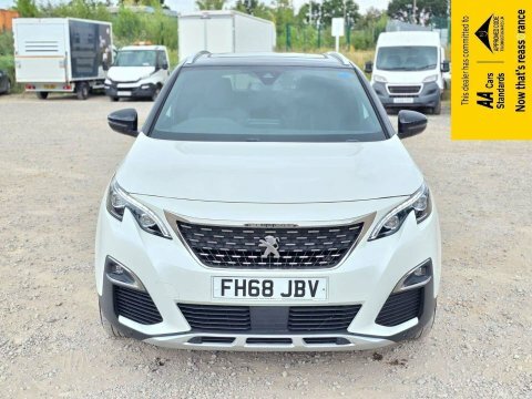 Peugeot 3008 1.5 Bluehdi Gt FH68JBV White #2