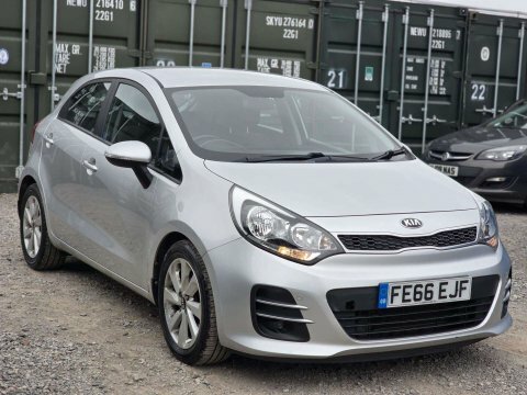 Kia RIO 1.4 2 Hatchback FE66EJF Silver #5