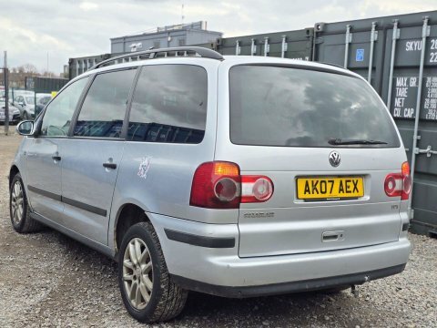 Volkswagen Sharan 1.9 Tdi Pd Silver #4