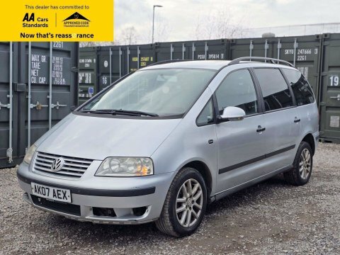 Volkswagen Sharan 1.9 Tdi Pd Silver #3