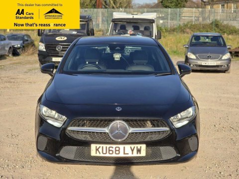 Mercedes-Benz A Class 1.5 A180d Se KU68LYW Black #2