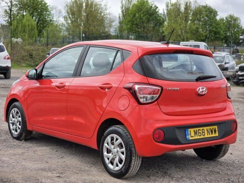 Hyundai I10 1.2 Se Hatchback Red #4